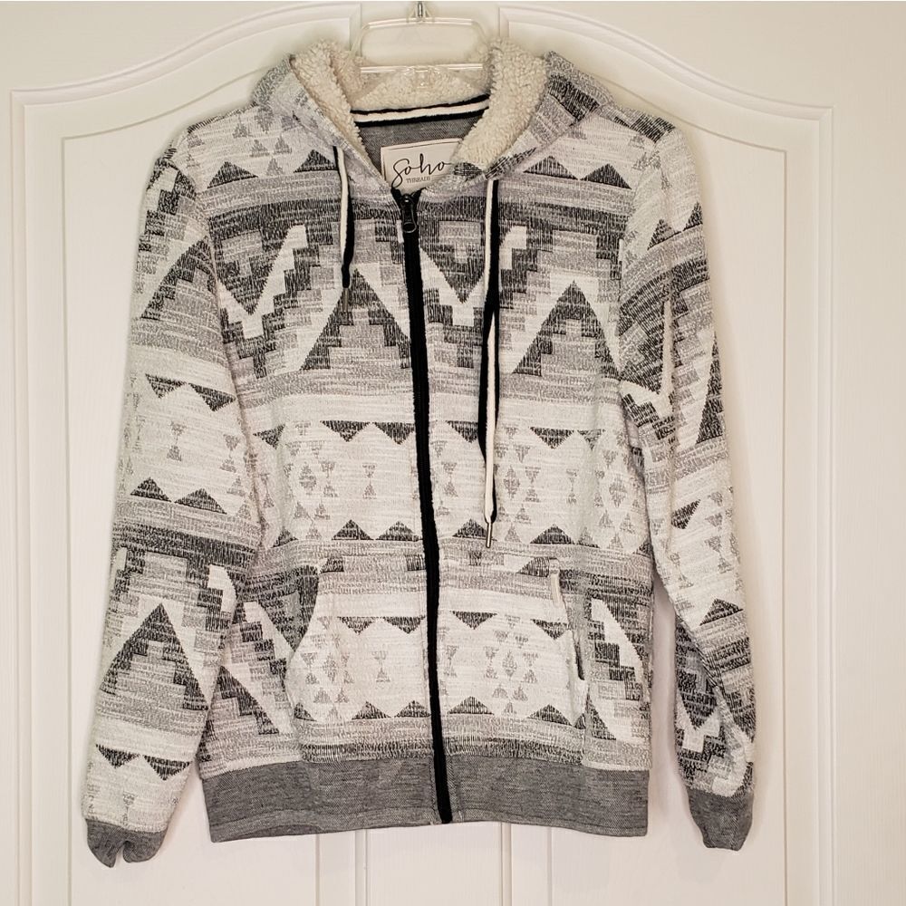 Soho Threads Jacket  - Picture 2 of 6